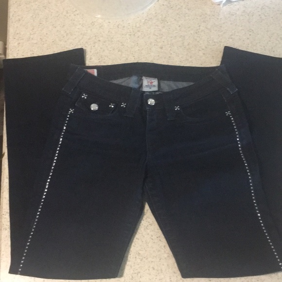 Too small - Picture 4 of 5